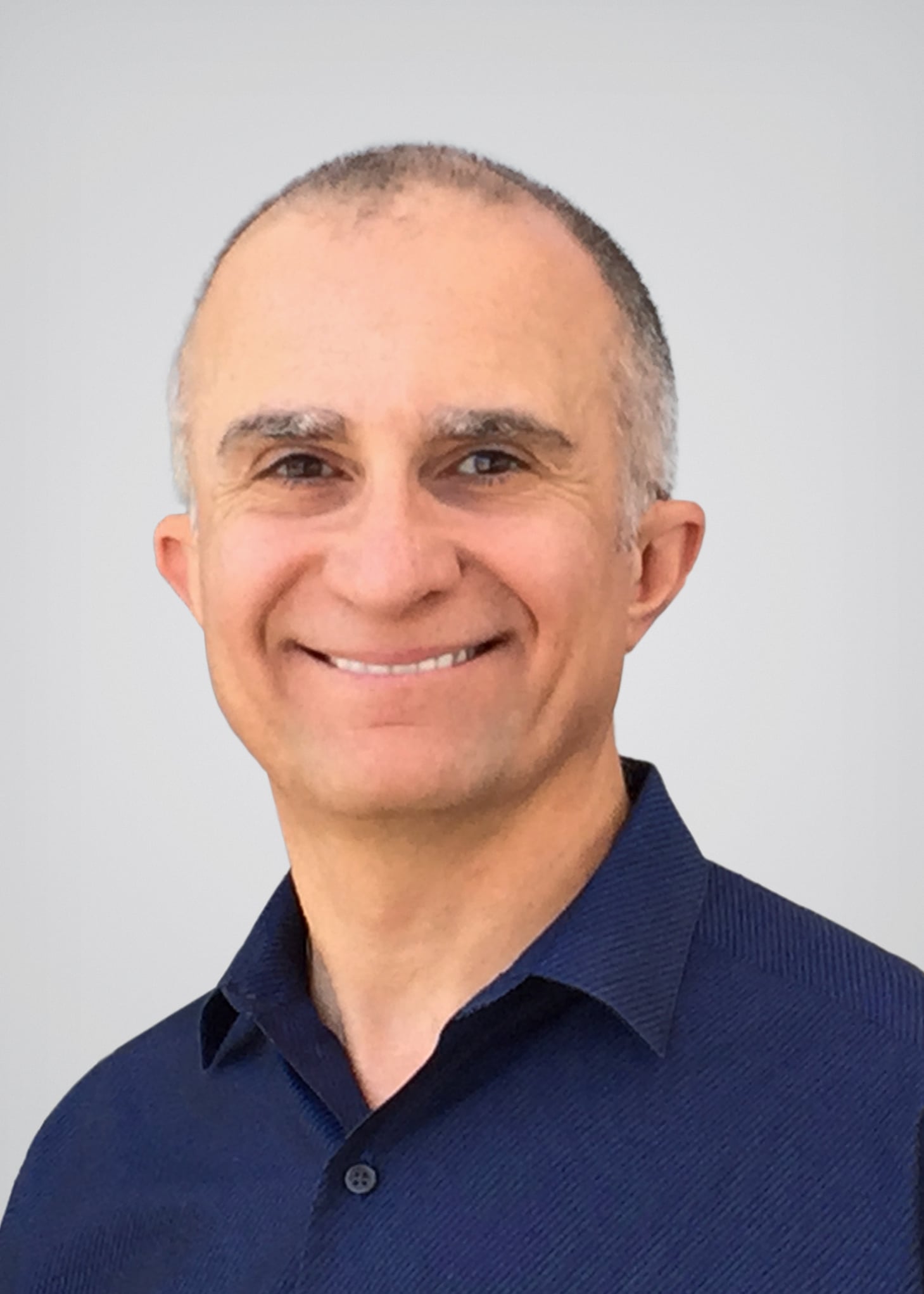 Alec Makdessian_bio 01